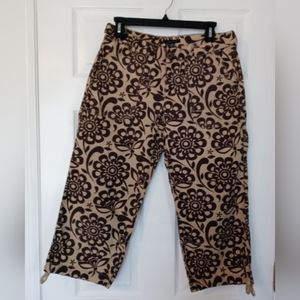 Tommy Hilfiger Khaki Capri Pants Size 6 Tan/Brown Floral Drawstrings bottom legs